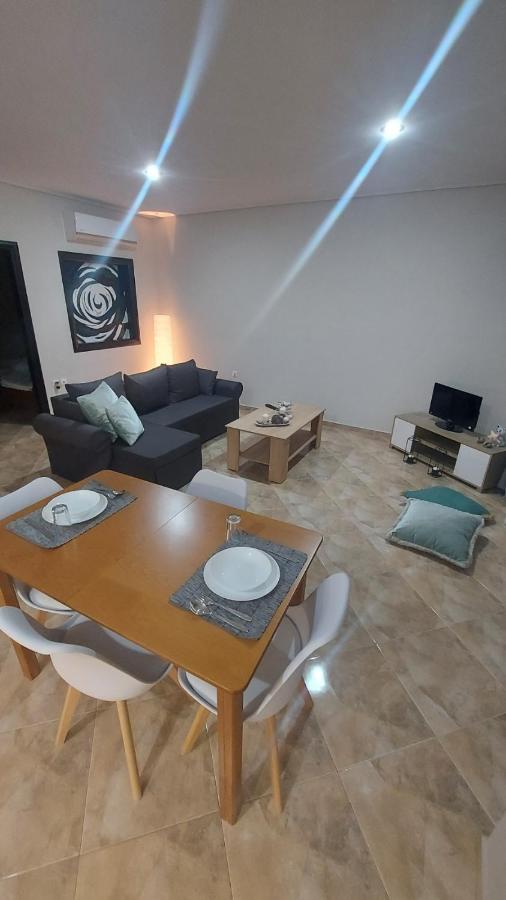 Vanas Apartment 阿特米达 外观 照片